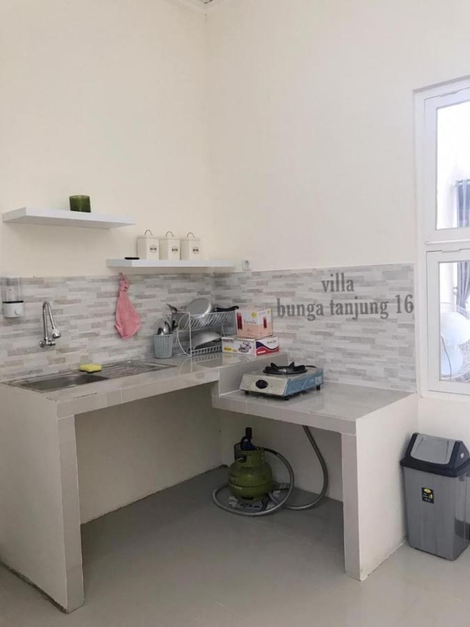 Villa Syariah Bunga Tanjung 16バトゥ エクステリア 写真